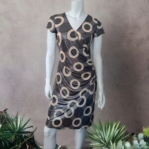 Joseph Ribkoff metallic silver drap dress V-neck dress with short sleeves Size 8